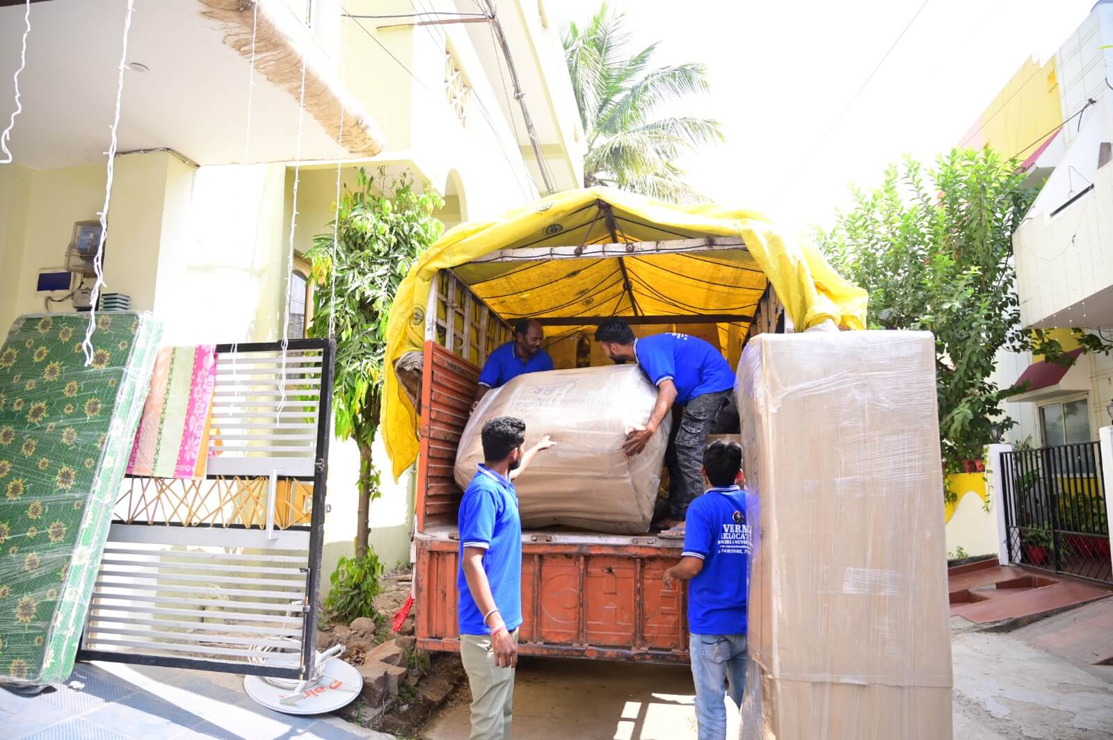 Packers Movers