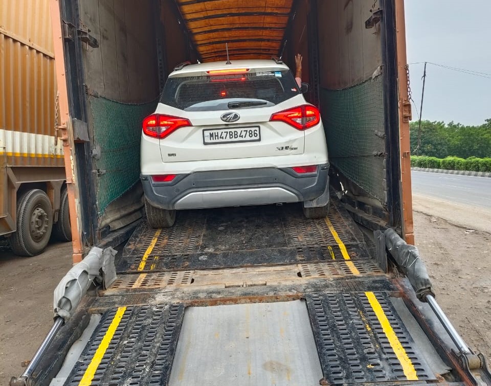 Car Shifting picture